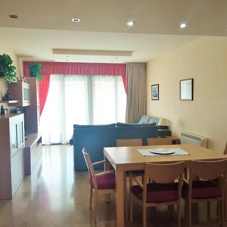 Ainara Garden Family Apartment